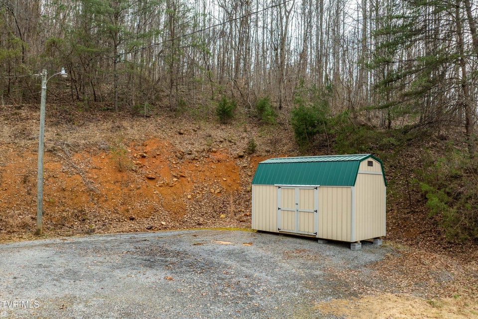 Photo #26: 555 Butcher Valley Road