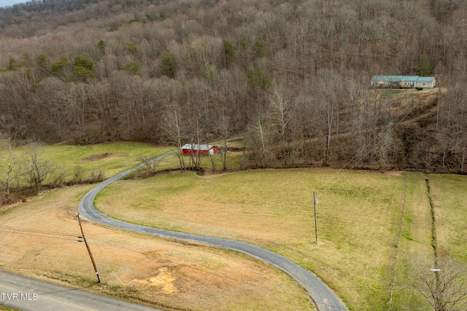 Photo #32: 555 Butcher Valley Road