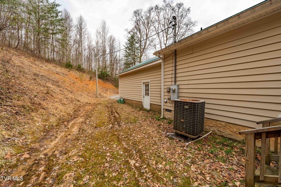 Photo #50: 555 Butcher Valley Road