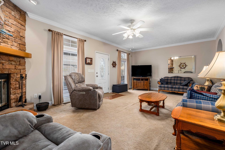 Photo #69: 555 Butcher Valley Road