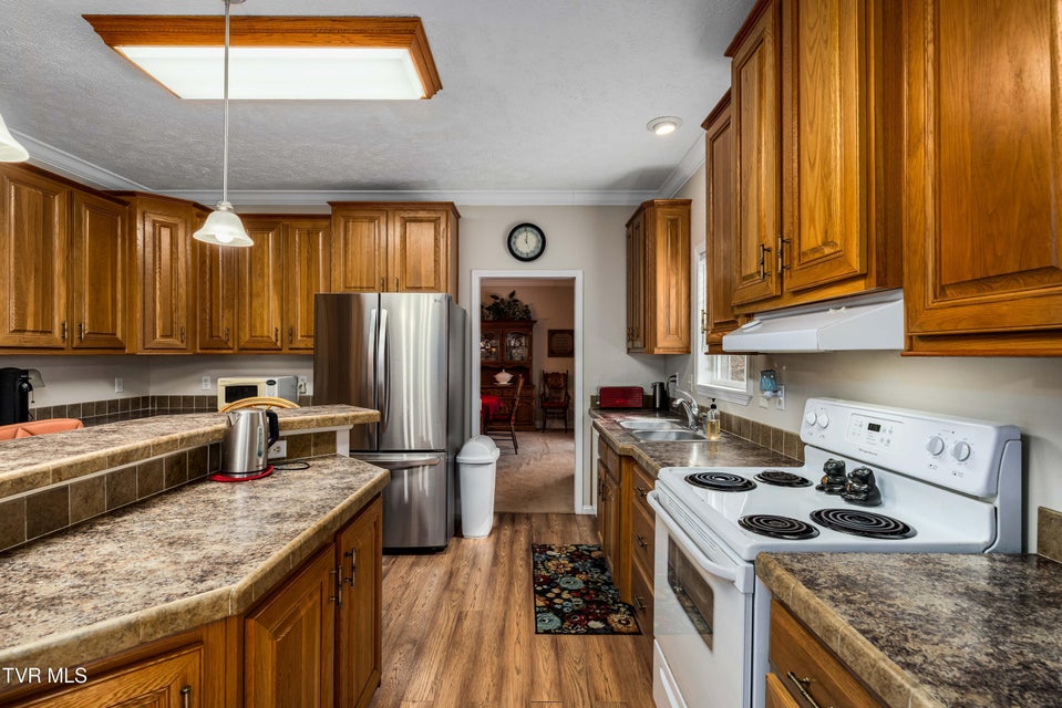 Photo #73: 555 Butcher Valley Road