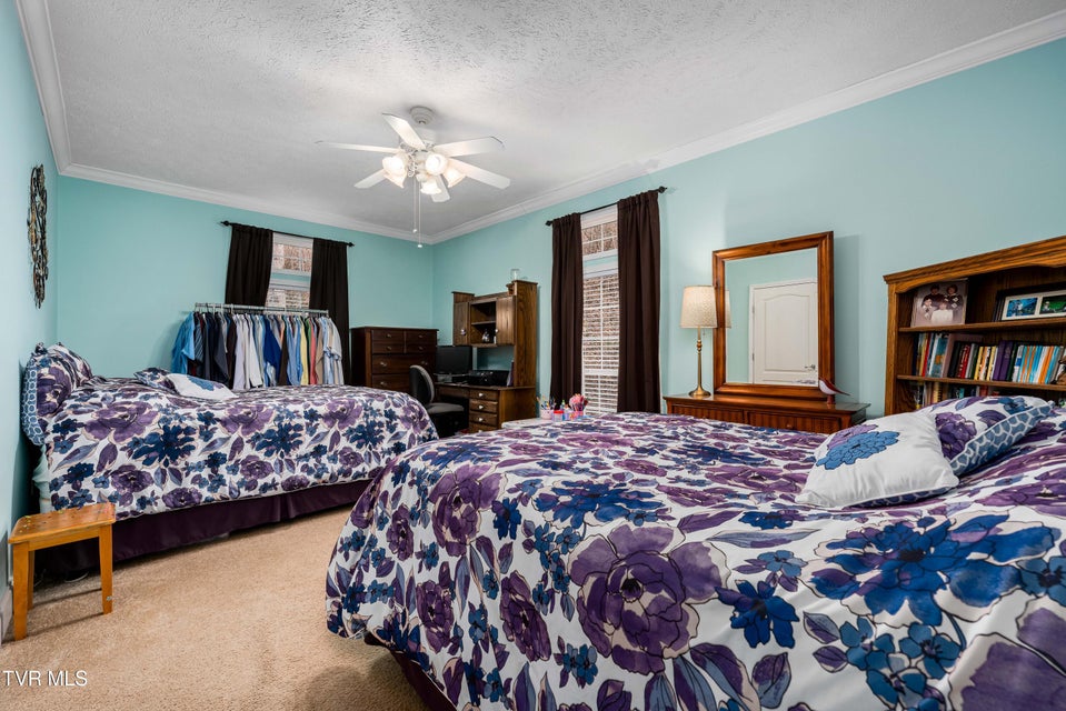 Photo #78: 555 Butcher Valley Road