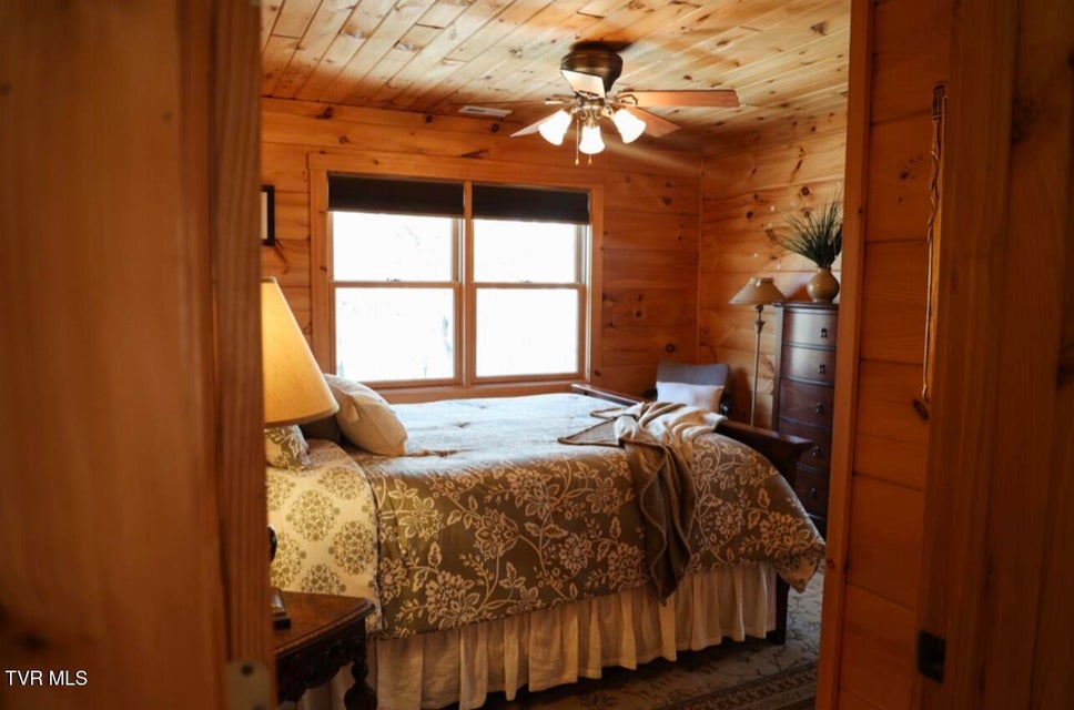 Photo #44: 171 Bankers Bend