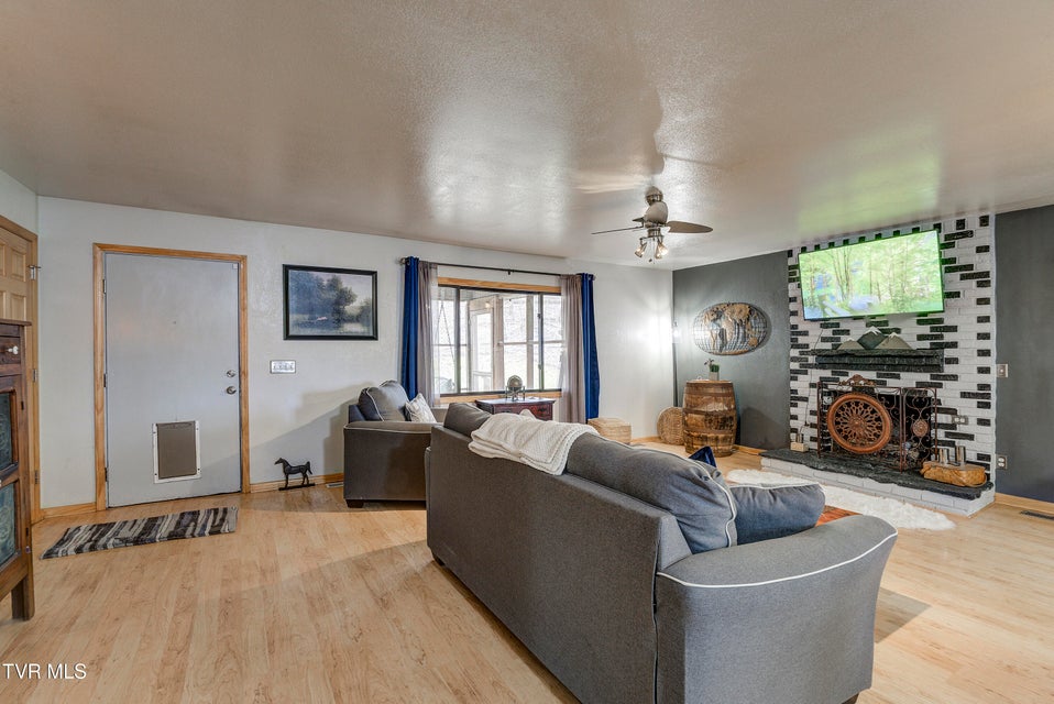 Photo #9: 589 Headtown Road