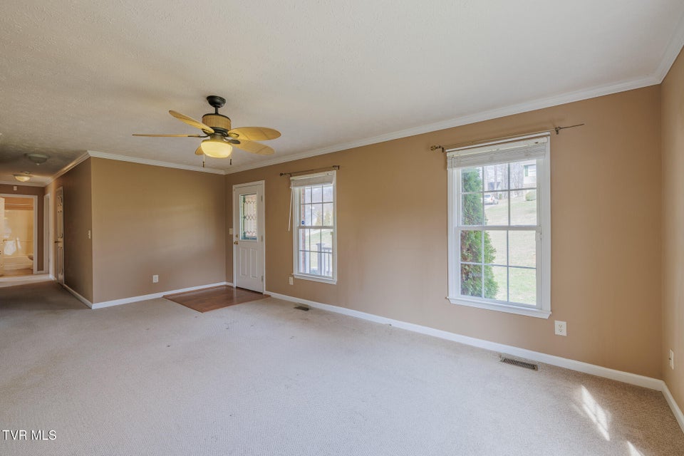 Photo #3: 137 Meadow Springs Lane