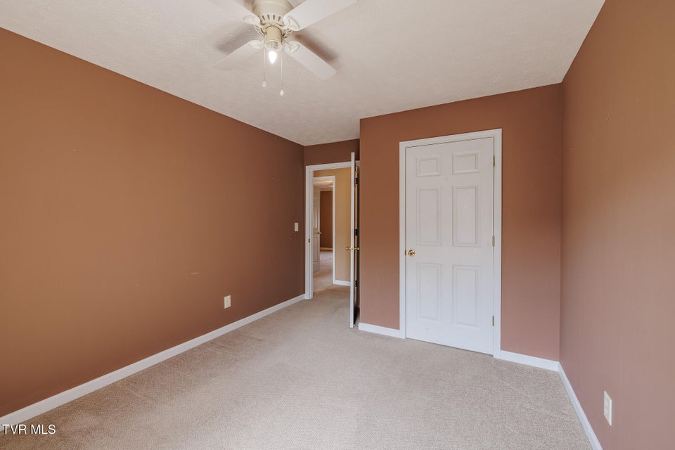 Photo #12: 137 Meadow Springs Lane