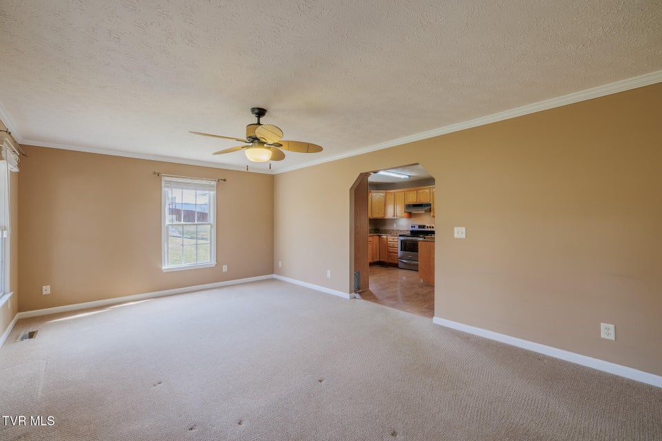 Photo #2: 137 Meadow Springs Lane