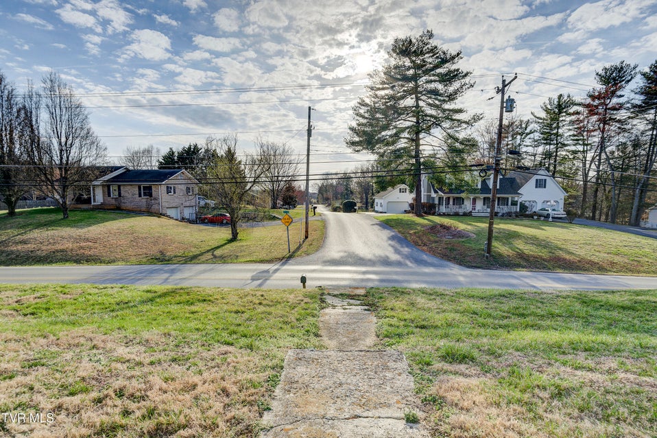 Photo #51: 192 Old Embreeville Road