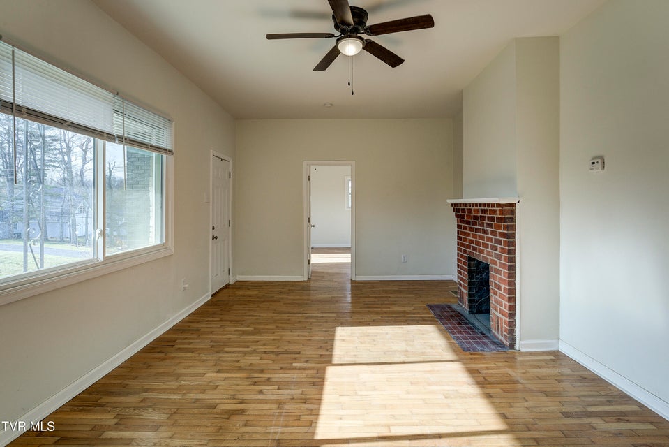 Photo #7: 192 Old Embreeville Road