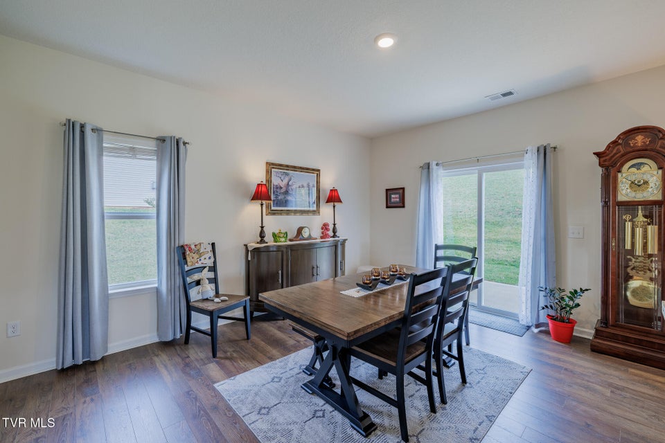 Photo #12: 936 Pampas Drive