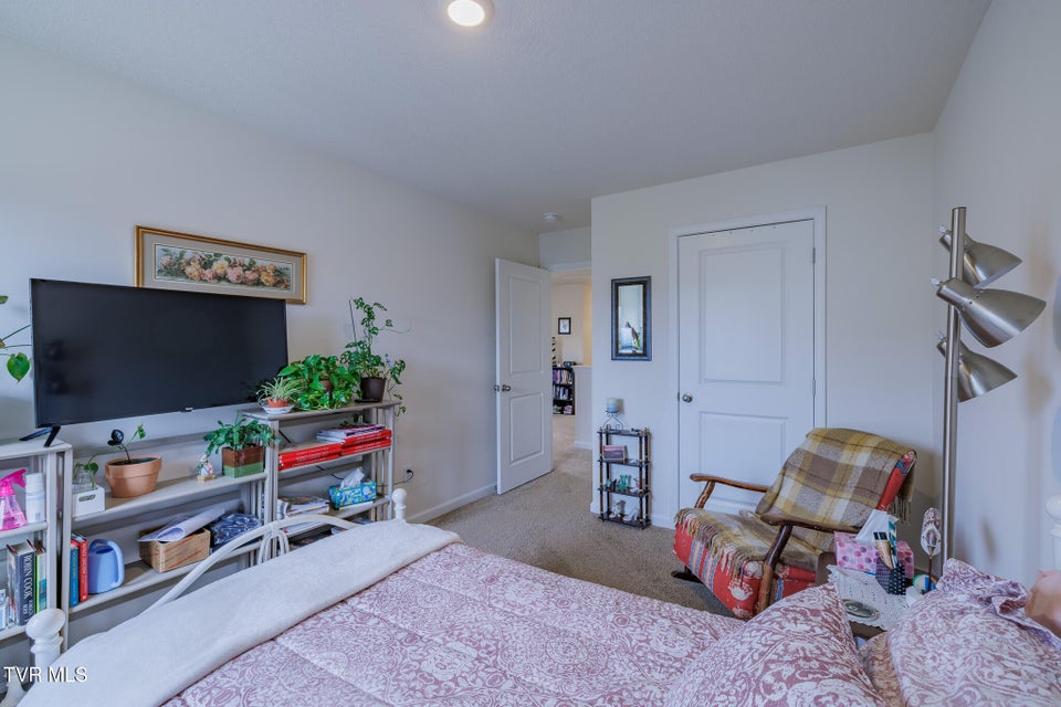 Photo #20: 936 Pampas Drive