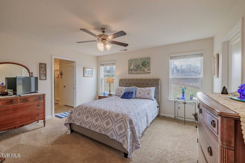 Photo #28: 936 Pampas Drive