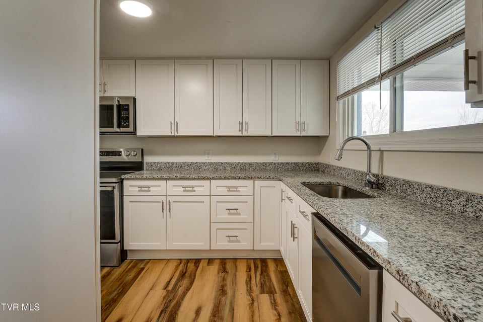 Photo #28: 192 Old Embreeville Road