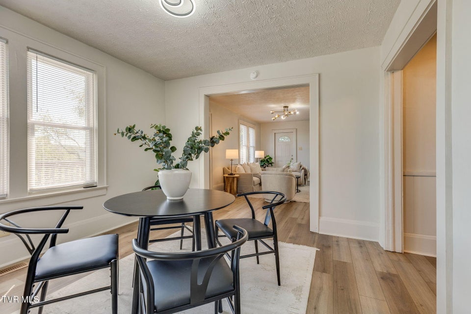 Photo #7: 548 Floyd Street