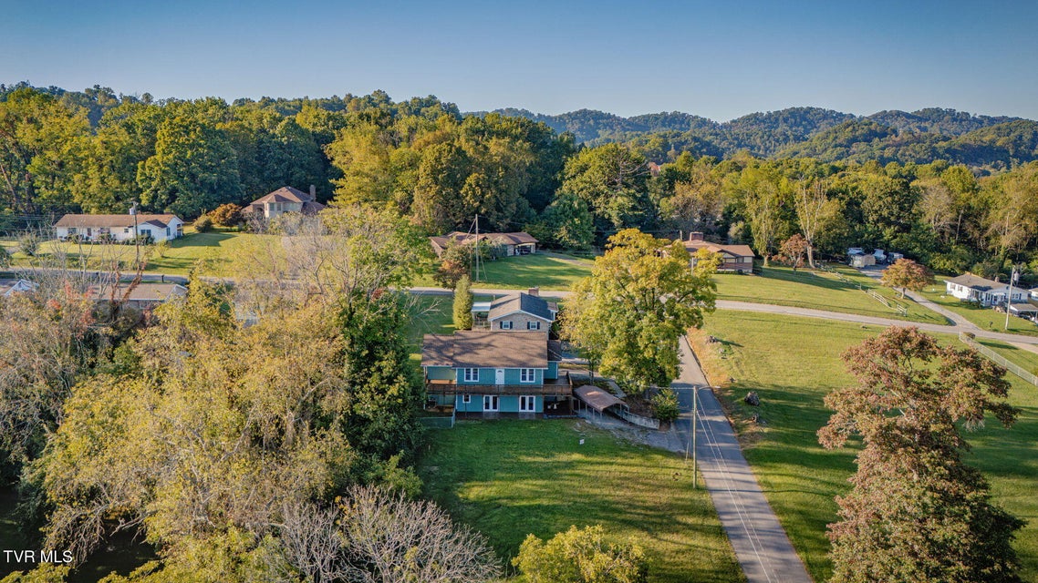 Photo #2: 548 Floyd Street