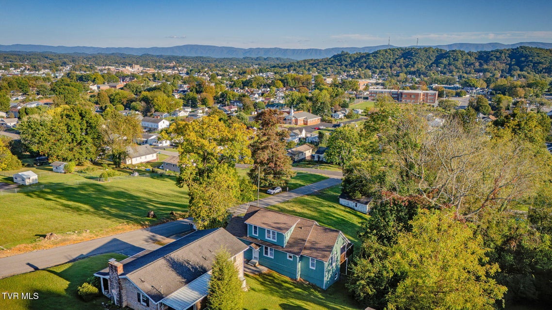 Photo #33: 548 Floyd Street