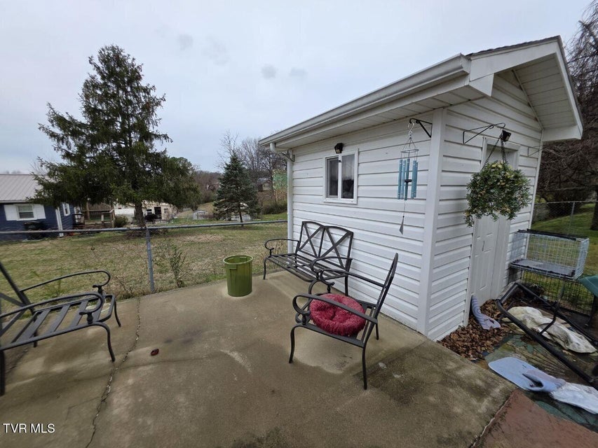 Photo #11: 421 Juniper Street