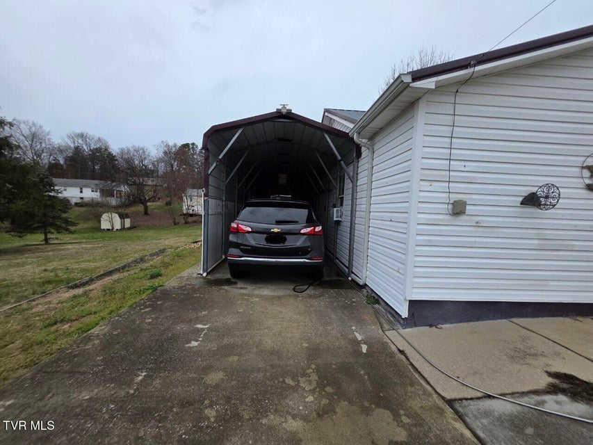 Photo #5: 421 Juniper Street