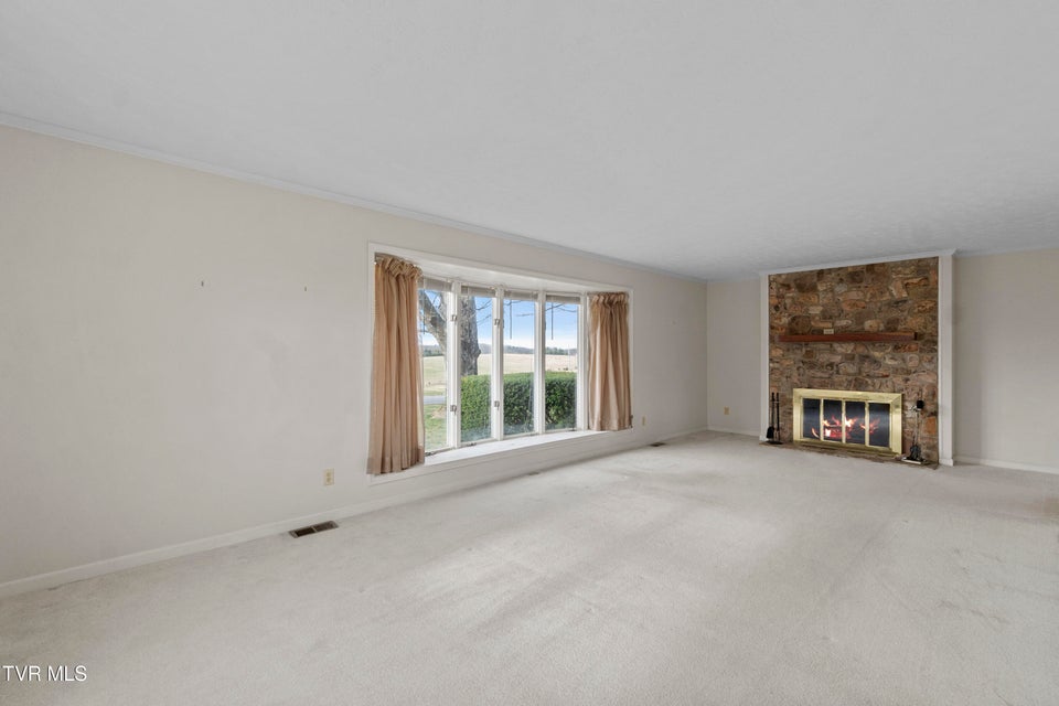 Photo #17: 181 Walkers Ford Road