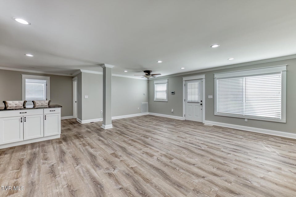 Photo #15: 309 Mill Street