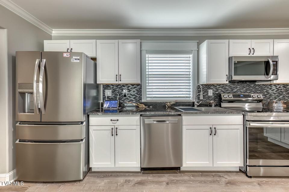 Photo #21: 309 Mill Street