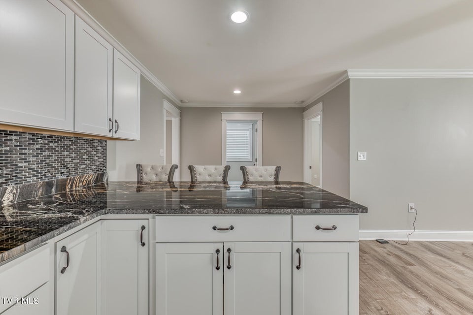 Photo #20: 309 Mill Street