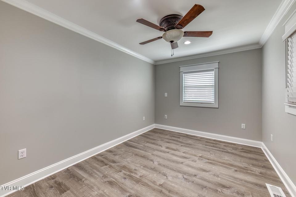 Photo #35: 309 Mill Street