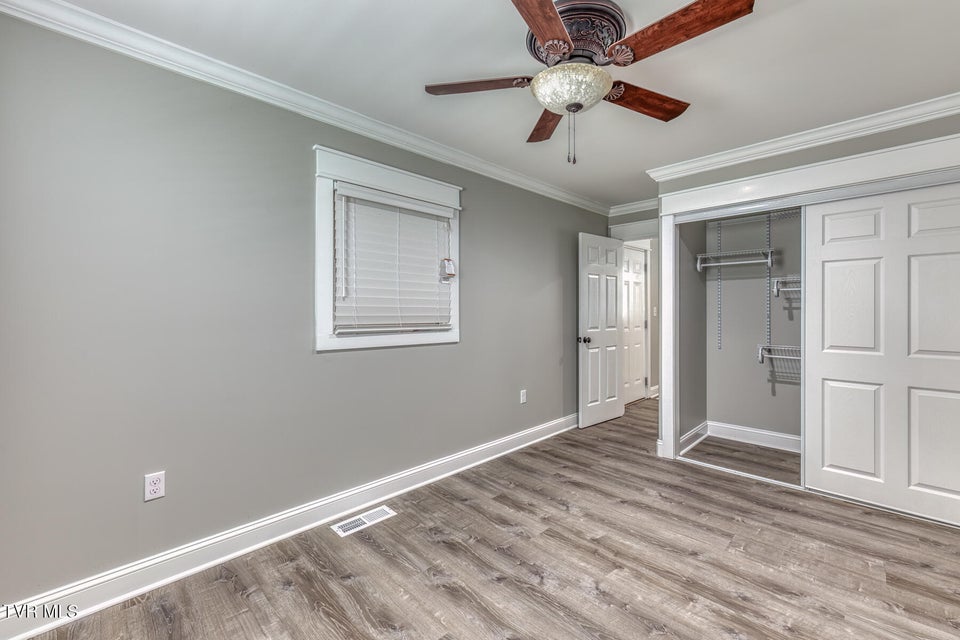 Photo #36: 309 Mill Street