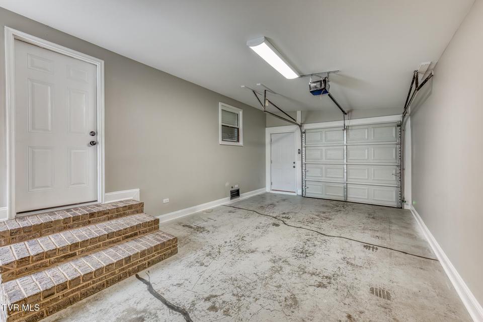 Photo #38: 309 Mill Street