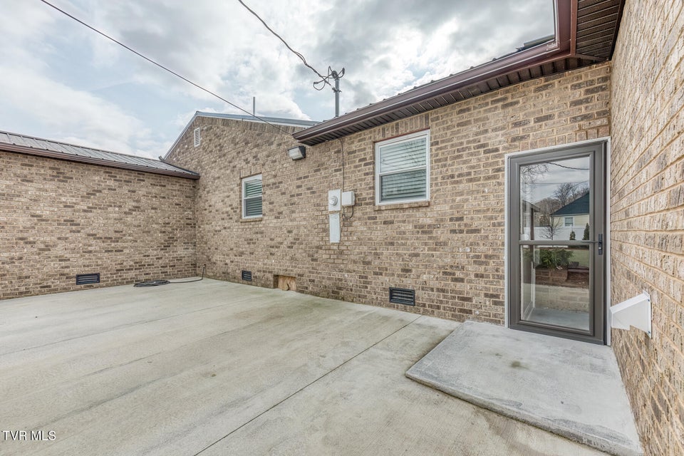 Photo #41: 309 Mill Street