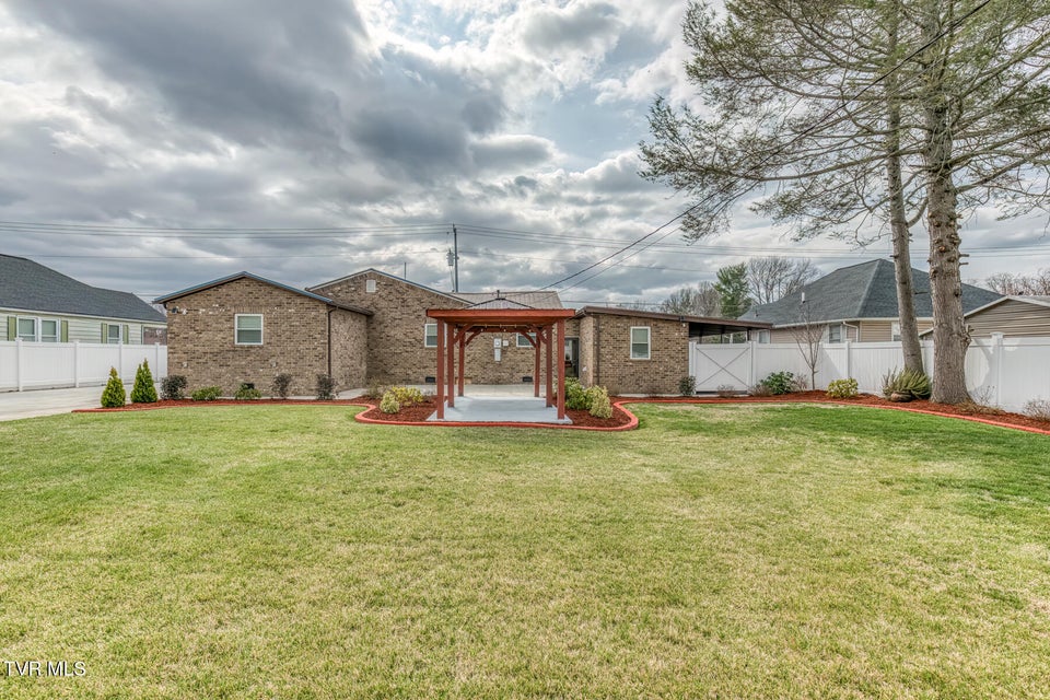 Photo #2: 309 Mill Street