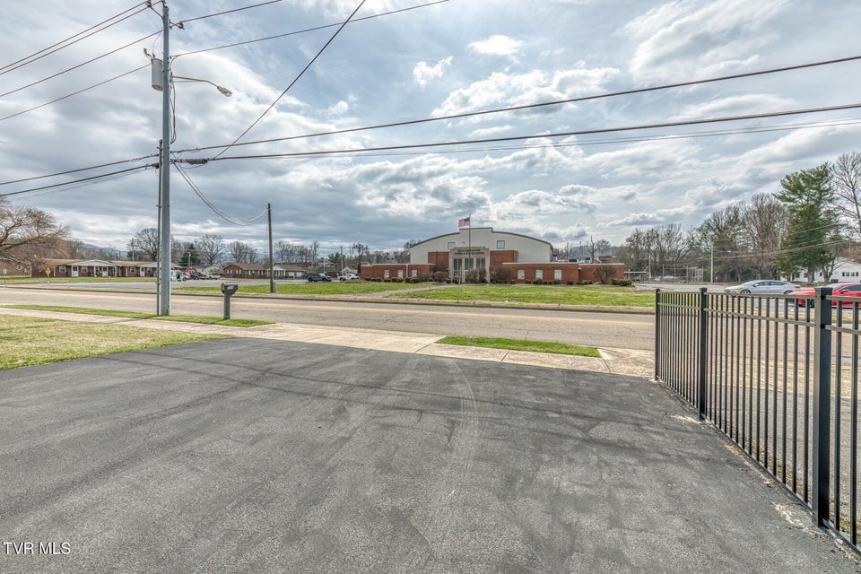 Photo #43: 309 Mill Street