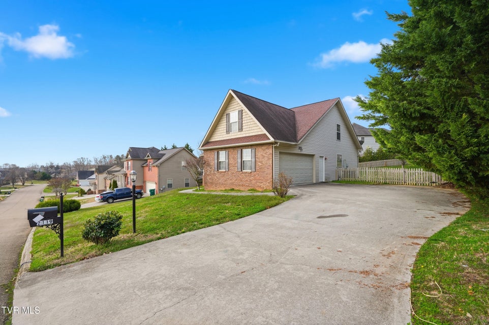 Photo #2: 2119 Country Brook Lane