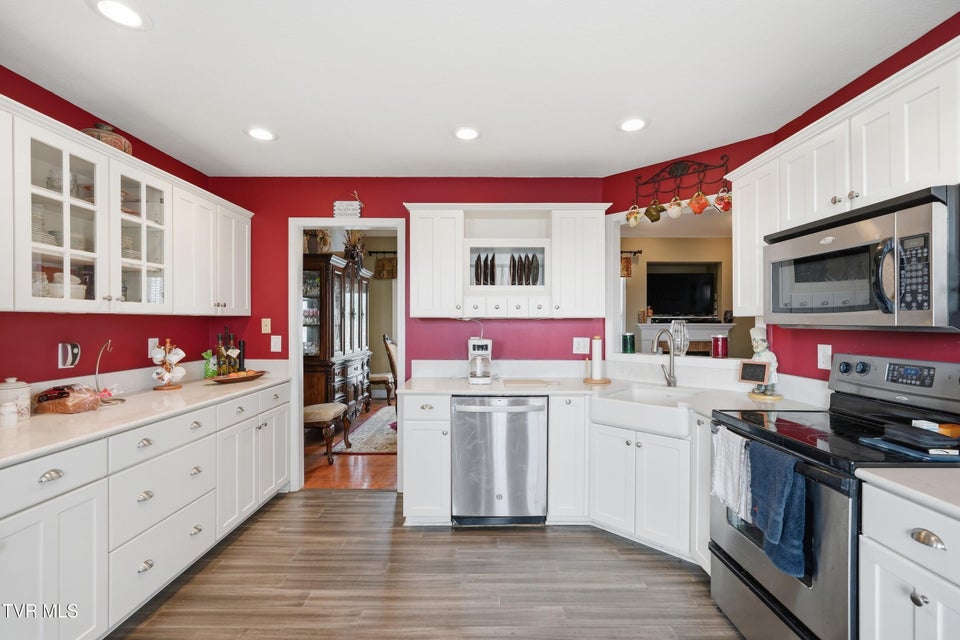 Photo #10: 2119 Country Brook Lane