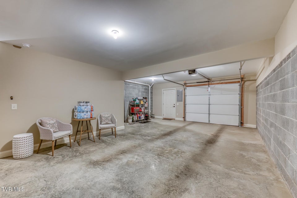 Photo #23: 664 Grays Pointe Court