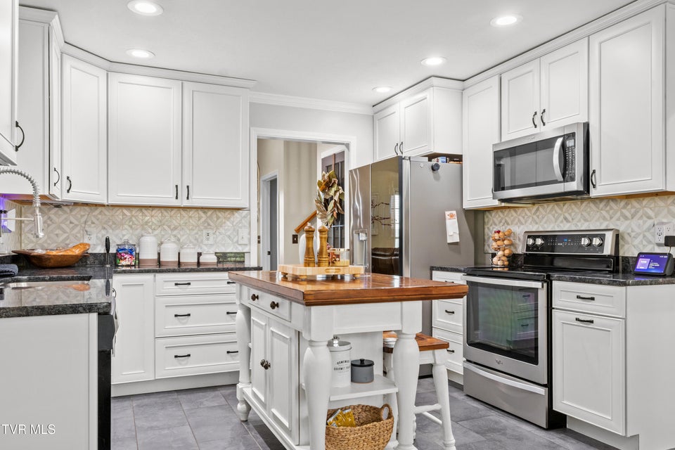 Photo #11: 174 Cindy Anne Drive