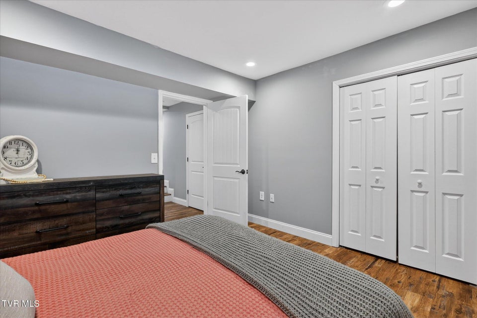 Photo #25: 512 Cameron Court