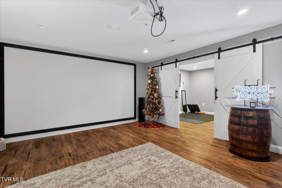 Photo #31: 512 Cameron Court