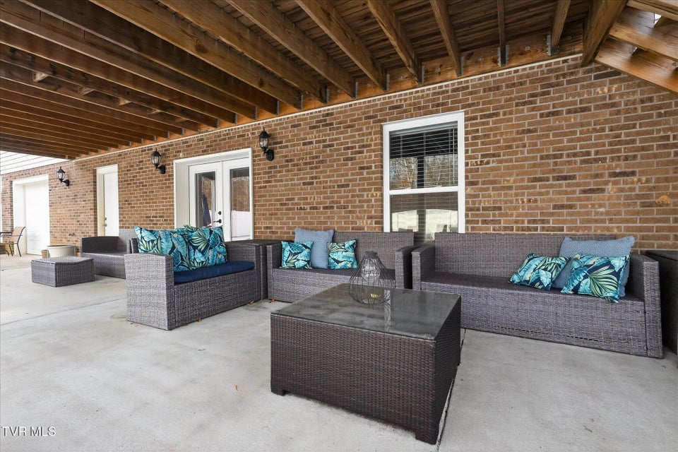 Photo #42: 512 Cameron Court