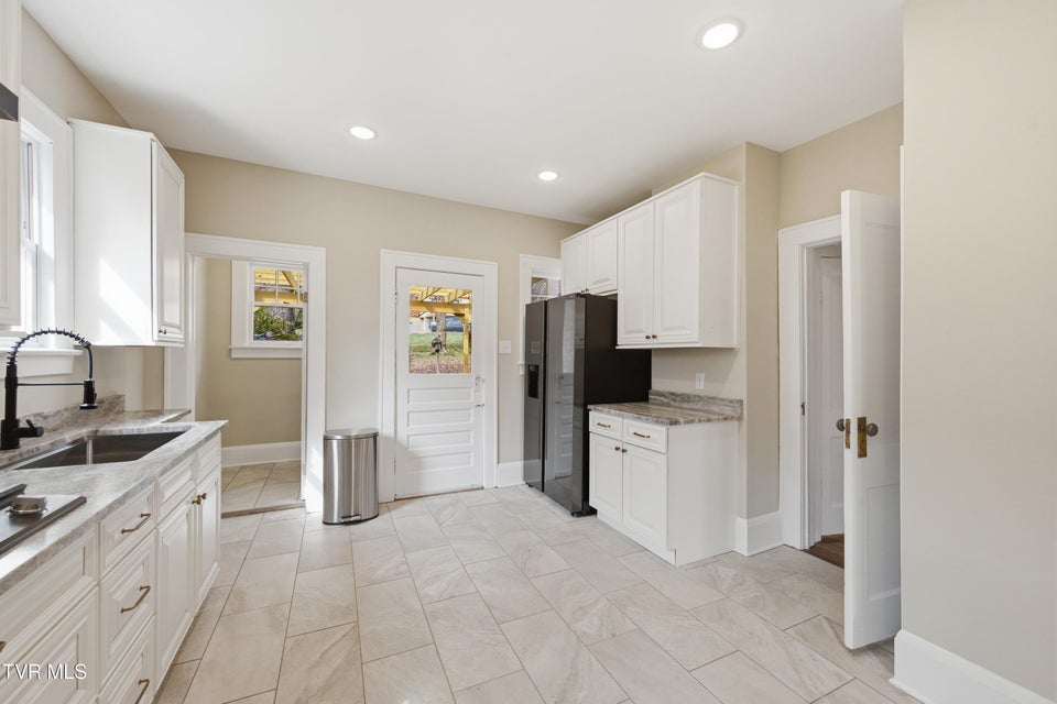 Photo #13: 1224 7th Avenue