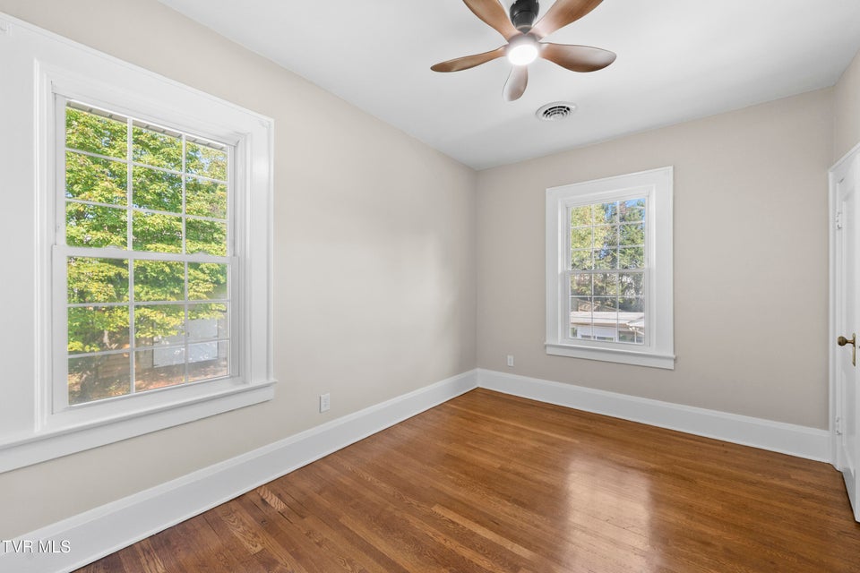 Photo #26: 1224 7th Avenue