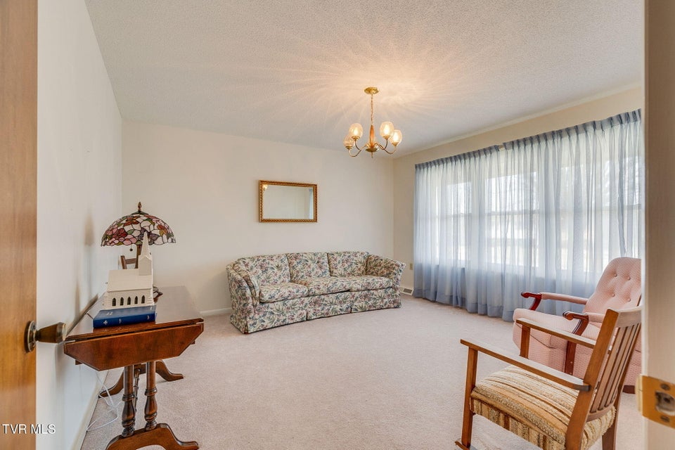 Photo #5: 1301 Kenney Street