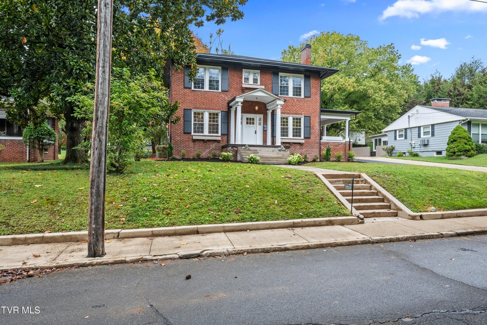 Photo #33: 1224 7th Avenue