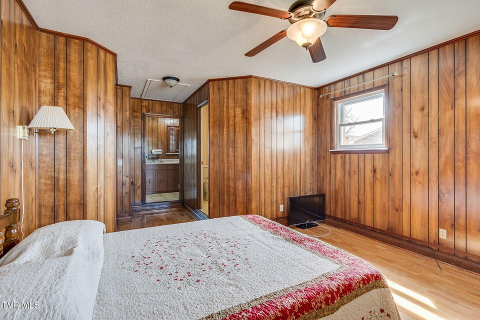 Photo #16: 1301 Kenney Street