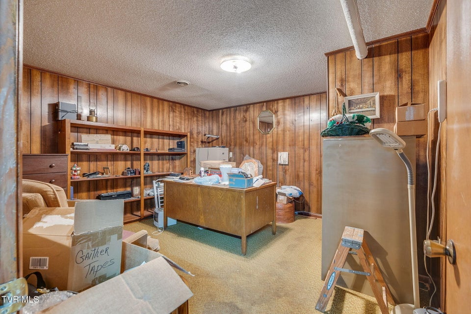 Photo #33: 1301 Kenney Street