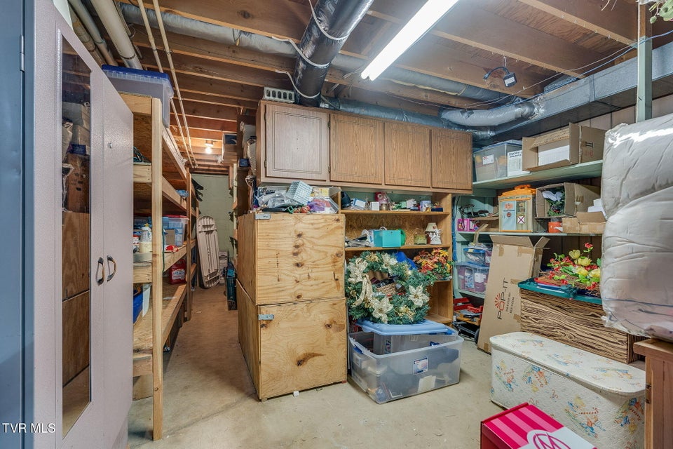 Photo #34: 1301 Kenney Street