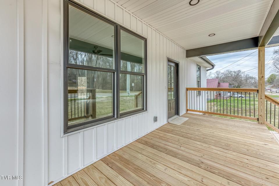 Photo #6: 1430 Cedar Street