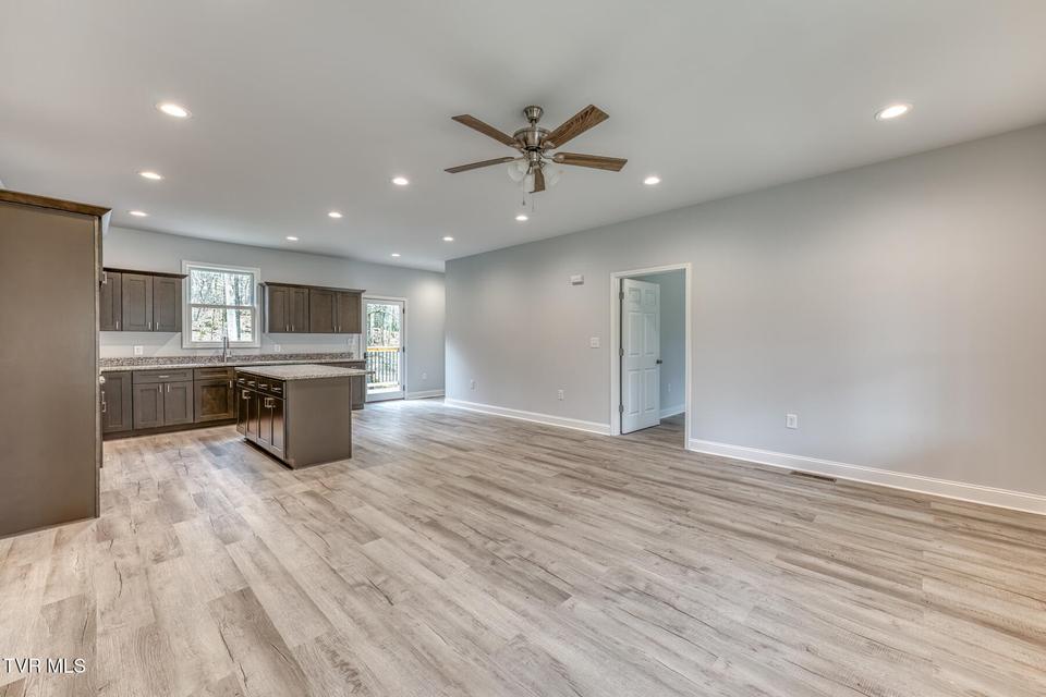 Photo #8: 1430 Cedar Street