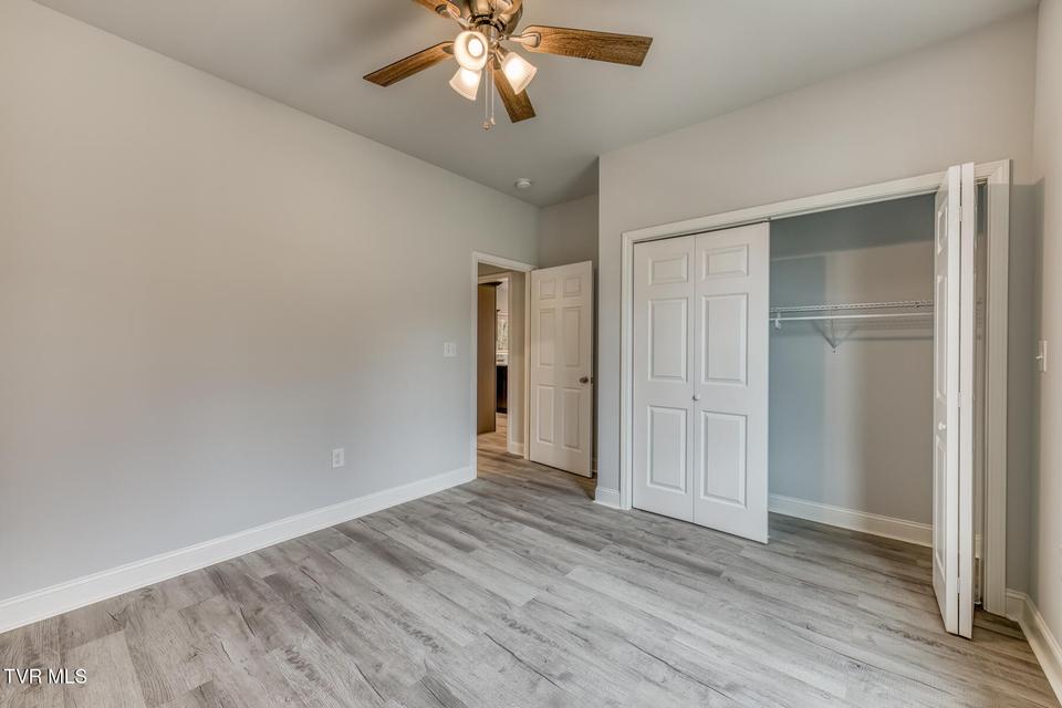 Photo #25: 1430 Cedar Street