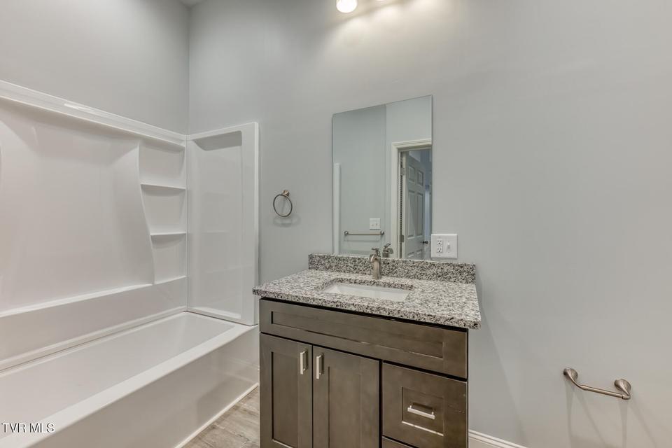 Photo #30: 1430 Cedar Street